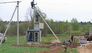 Стабилизатор напряжения для дачи