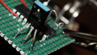 Как выпаять радиодетали из платы своими руками