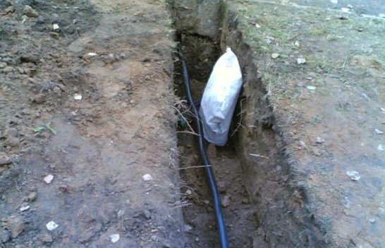 кабель под землей